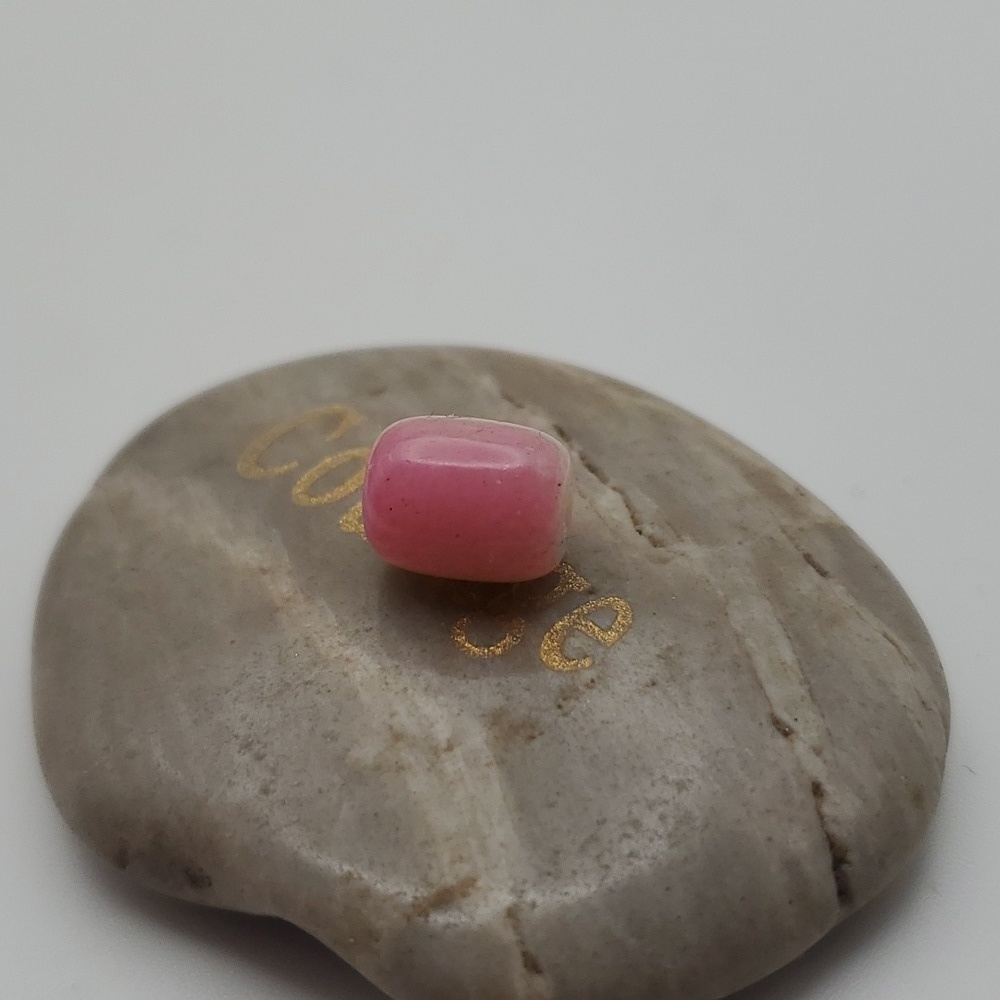 Pink glass meltโ ๐ charm bead